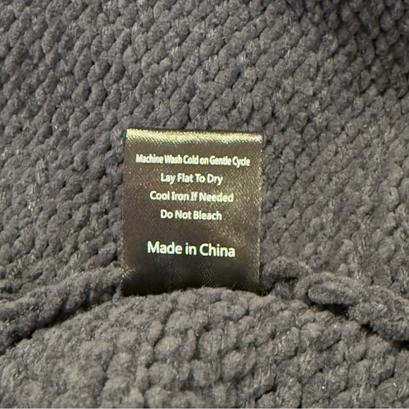 POL Cozy Crochet Granny Square Patchwork Boho Oversized Hoodie Cardigan Size L - Picture 11 of 12